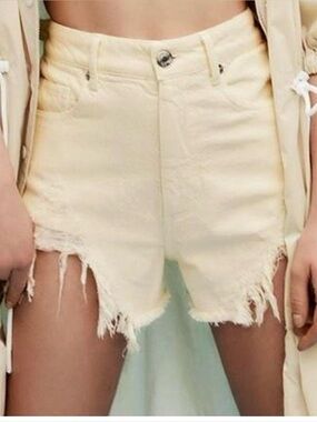 Zara yellow Frayed Hem Denim Shorts